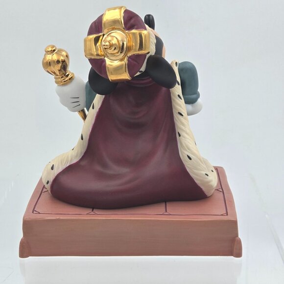 WDCC Mickey Mouse The Prince And The Pauper 70th Birthday Sculpture With Base - Picture 7 of 9